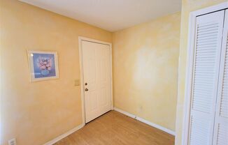 2 beds, 1 bath, $1,750