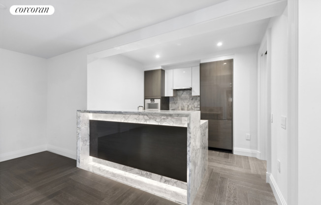 301 PARK AVE