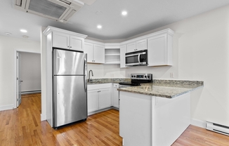 754 HUNTINGTON AVE