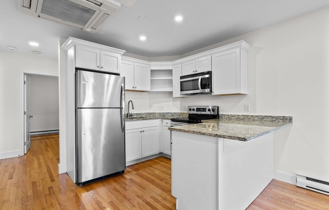 754 HUNTINGTON AVE