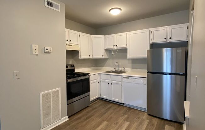 1 bed, 1 bath, 750 sqft, $1,080