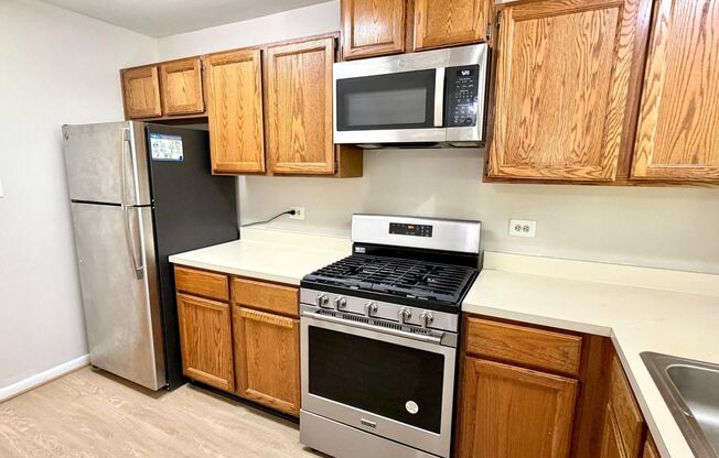 UTILITIES INCLUDED! 1-bed/1-bath condo in the renowned Bethesda Parkside community.