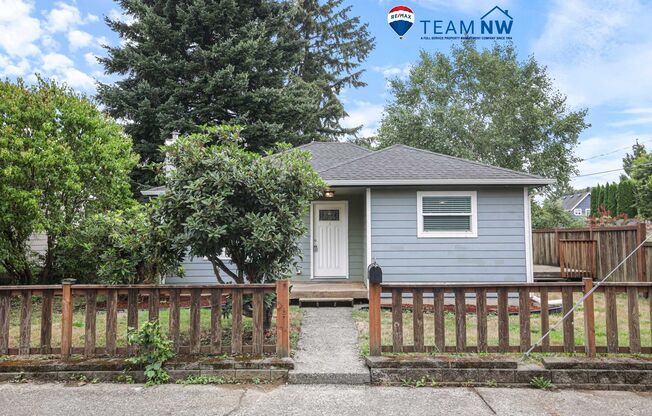 Move in ready now! Tumwater rambler - 2 beds 1 bath - heat pump with A/C! Tumwater School District.