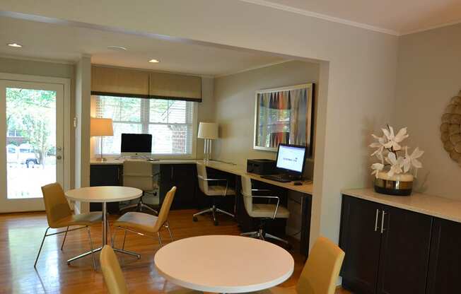 Working Spaces at Glen Lennox Apartments, Chapel Hill