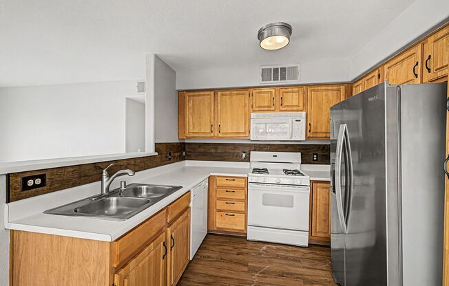 2 beds, 2 baths, $1,145, Unit # 2135