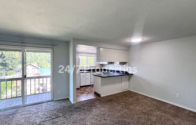 2BD I 1BA - Oregon City