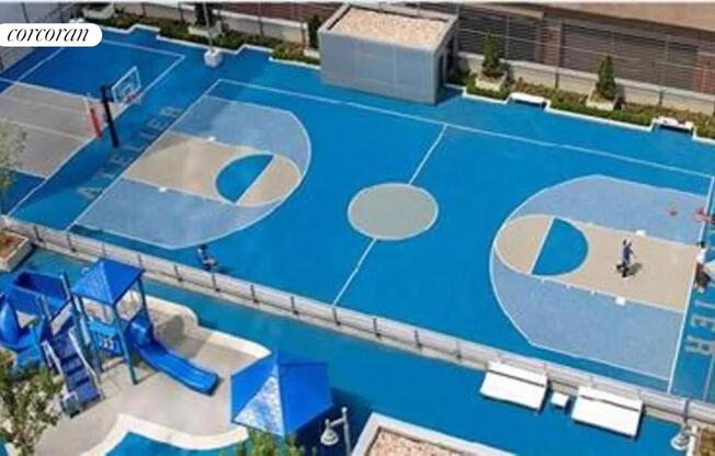 1 bed, 1 bath, 800 sqft, $5,700, Unit 27H