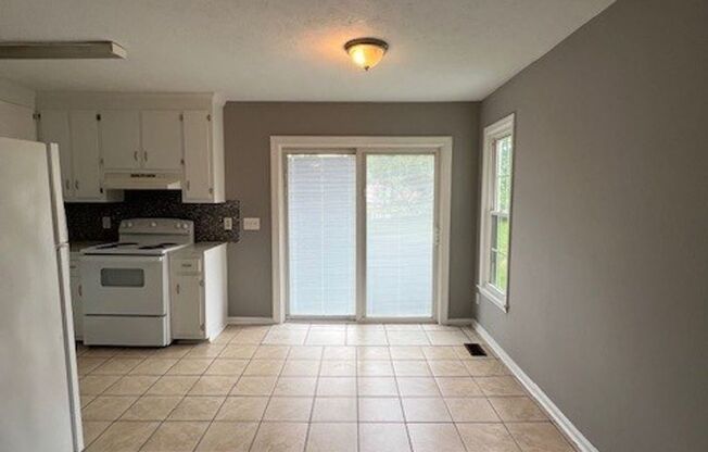 6321 Belle Terre
