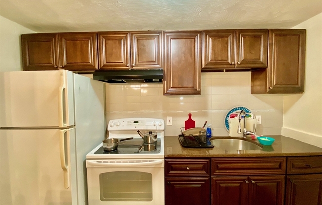 115 W Squantum St