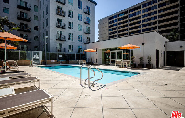 Studio, 1 bath, 660 sqft, $2,700, Unit 609