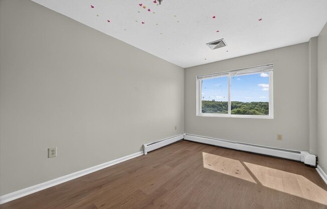 2 beds, 2 baths, 863 sqft, $2,600, Unit Unit 701
