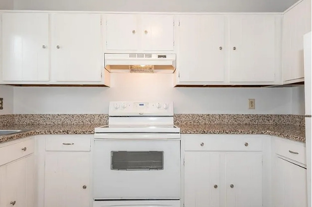 1723 WYNNDOWNE TRL
