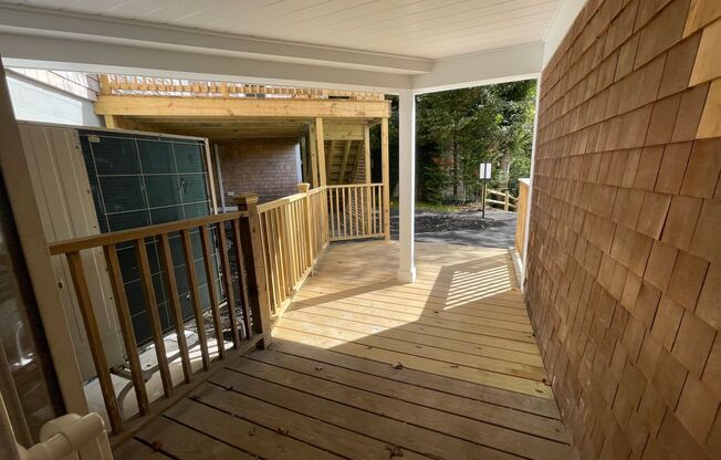 2 beds, 1 bath, 720 sqft, $2,895, Unit 328 Bank #02