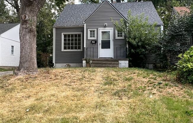 Fresh Remodel 210  N Lincoln 3/1