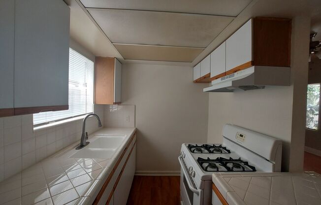 Studio, 1 bath, $1,450, Unit 4
