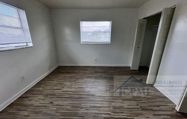 2 beds, 1 bath, 848 sqft, $1,795, Unit 6