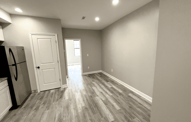 200 E 22 ST