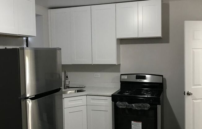2842 W. 25th Place
