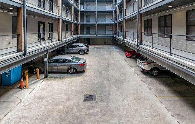 2 beds, 1 bath, 802 sqft, $1,795, Unit Unit 7