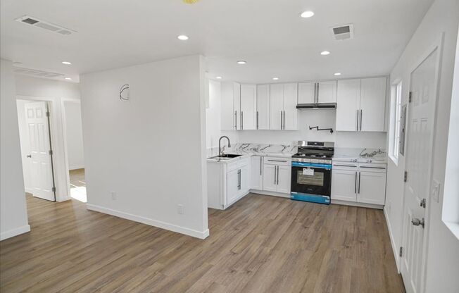 Newly Built 2-Bedroom Home in Private Cul-de-Sac – Available Now