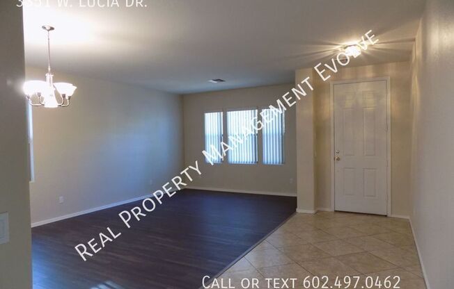 3351 W LUCIA DR