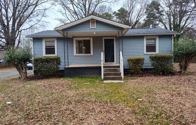 Move-in Ready duplex unit is located in The Rockwell Park Community!