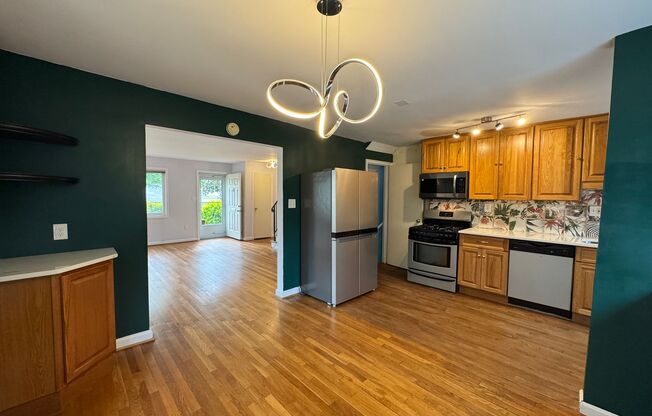 Spacious 3 Bed 2 Bath Semi-Detached Brick Home With Large Yard In Cameron Heights