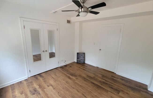 2 Bed, 1 Bath Condo in Downtown Greenville Available