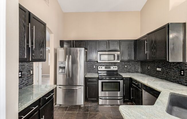 Charming 4‑Bedroom Peoria Home with Private Pool – Great Location!