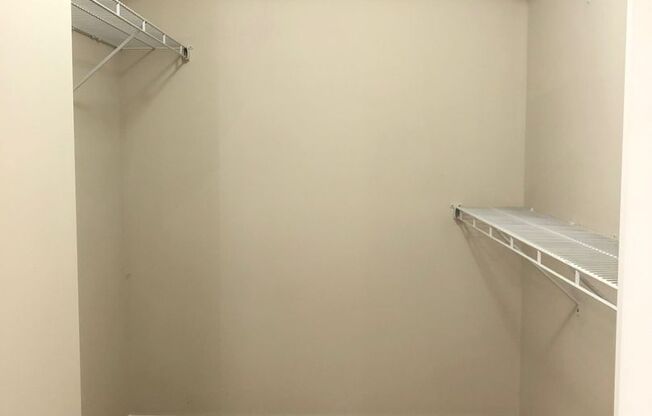 2 beds, 2 baths, 1,131 sqft, $1,475, Unit 2782-6