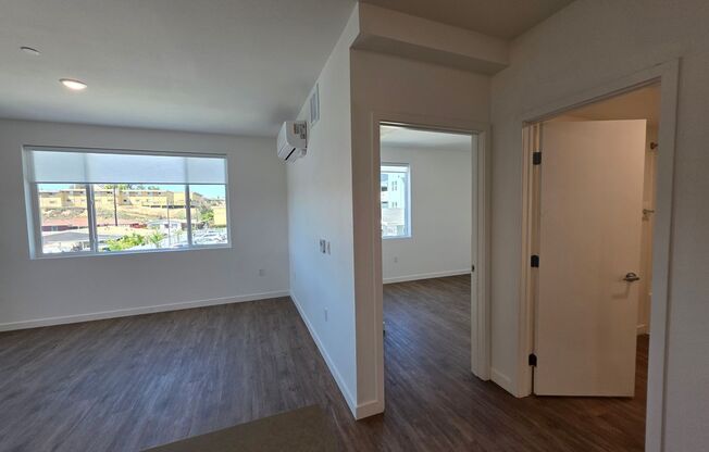 2 beds, 2 baths, 917 sqft, $2,895, Unit 2116-203