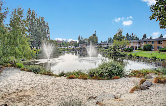 Lakeside water feature, Dean Weidner Investments Apartments in Mountlake Terrace, WA