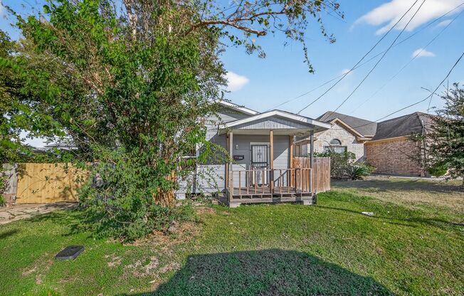 Affordable 3bed/2bath single-family house!