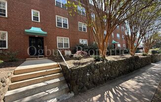 1306 Glade Street