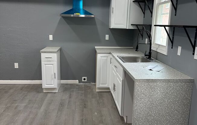 1027 Salter Way (4 unit apartment)