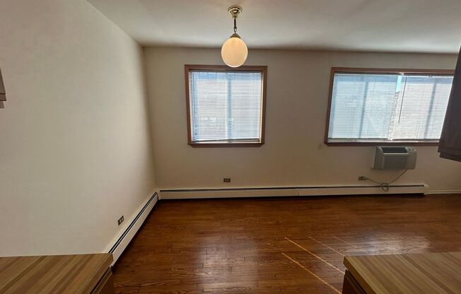531 W. Deming