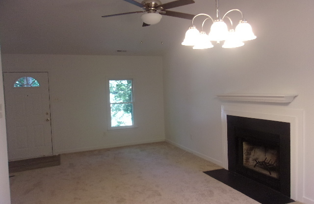 2 beds, 1.5 baths, $1,500