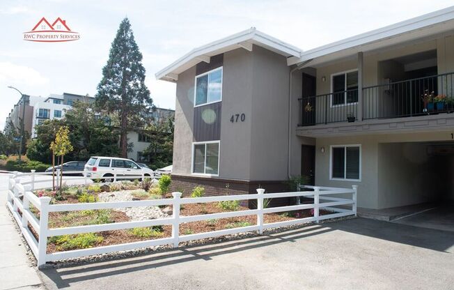 470 DE MEDIO AVE