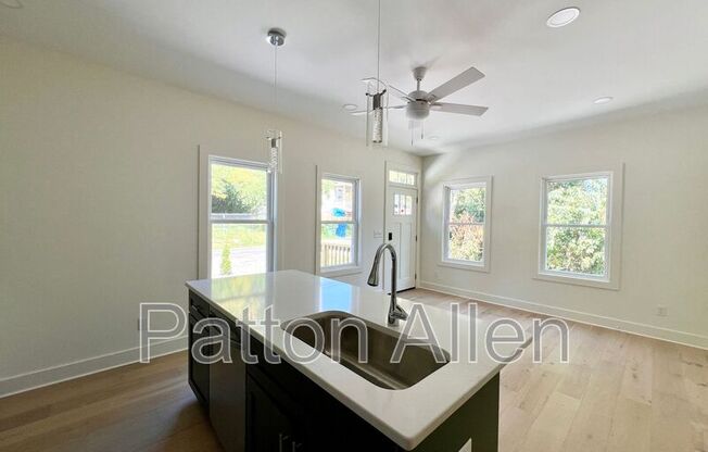 10 DEAVER PARK CIR