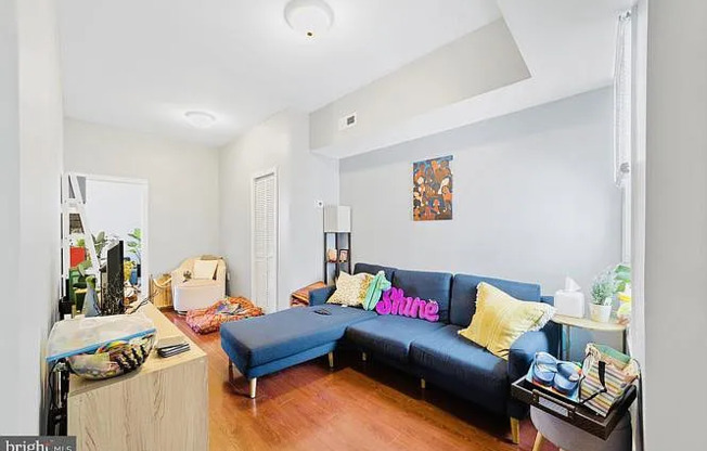 26 N 51 ST