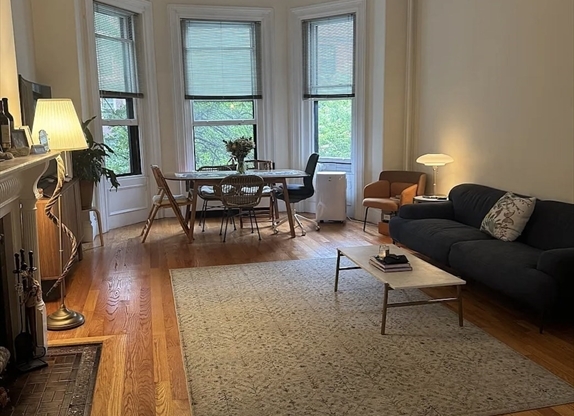 148 MARLBOROUGH ST