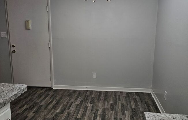 Newburgh Hidden Apartments 1 and 2 bedroom, Quiet Living