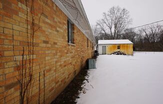 Pleasant Valley Apartments