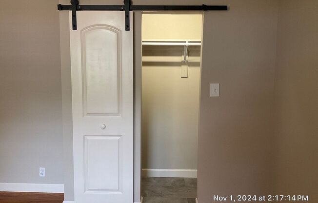 2 beds, 1 bath, 1,025 sqft, $1,595, Unit 03814