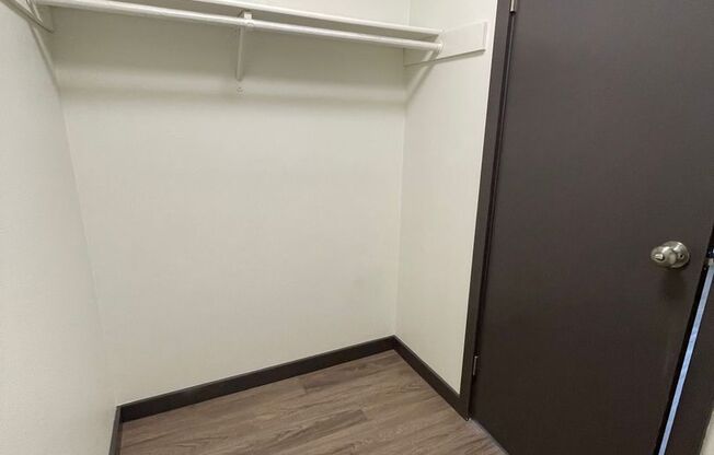2 beds, 2 baths, $2,295, Unit 309