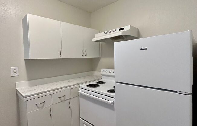 1 bed, 1 bath, $750, Unit MA9148