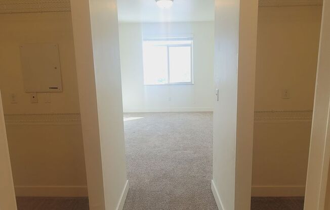 2 beds, 2 baths, 1,185 sqft, $1,600, Unit 330