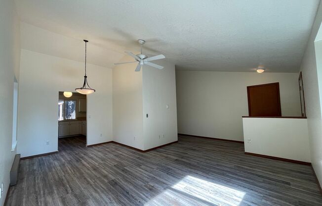 3 beds, 2 baths, $2,349