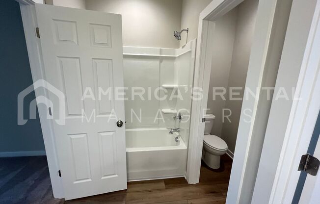 3 beds, 2 baths, $1,925