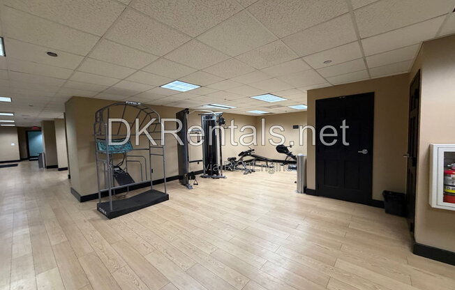 2 beds, 1 bath, 1,054 sqft, $2,200, Unit 728 728